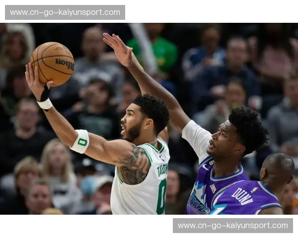 蓝血魔术对决绿衫军：一场关于天赋、铁血与NBA未来的巅峰对弈